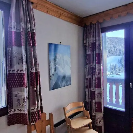Apartment Dans 1650 Courchevel